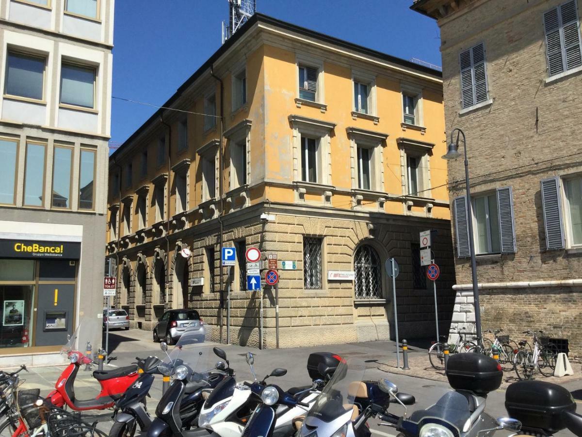 Monolocale Via Rasponi Apartment Ravenna Exterior photo